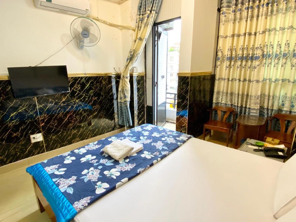 Ngoc Trinh Hotel Ho Chi Minh City Bagian luar foto
