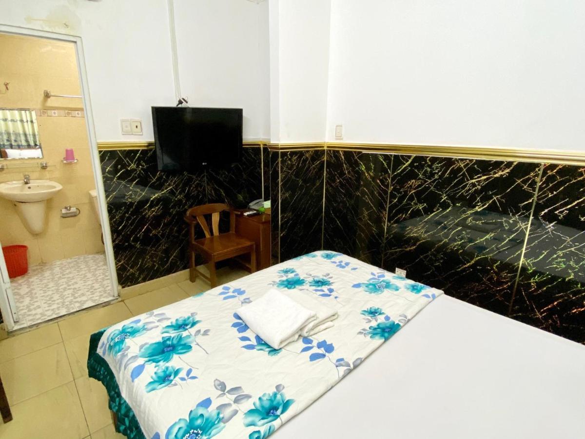Ngoc Trinh Hotel Ho Chi Minh City Bagian luar foto
