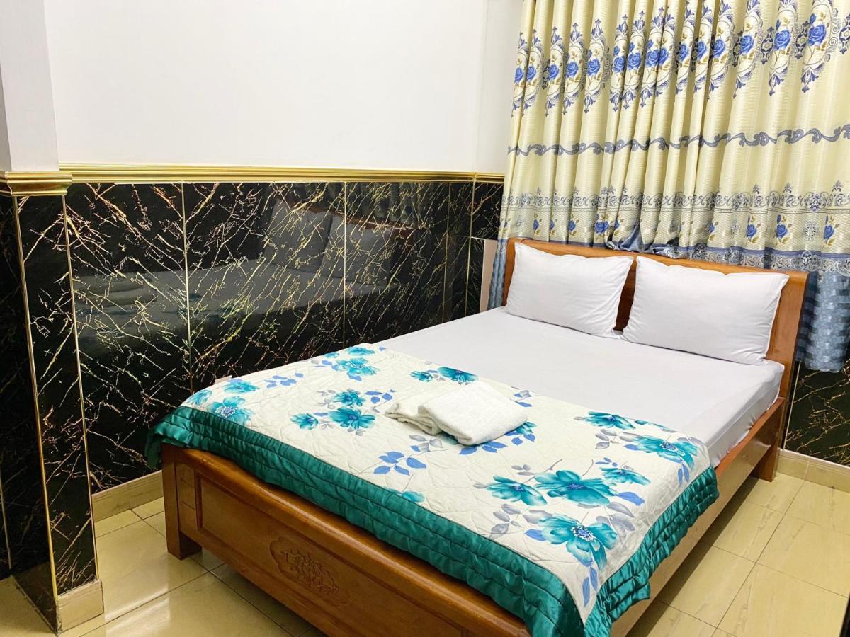 Ngoc Trinh Hotel Ho Chi Minh City Bagian luar foto